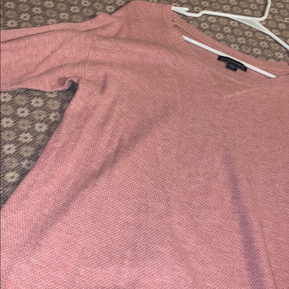 SOLD American Eagle Sweater - Picture 4 of 5